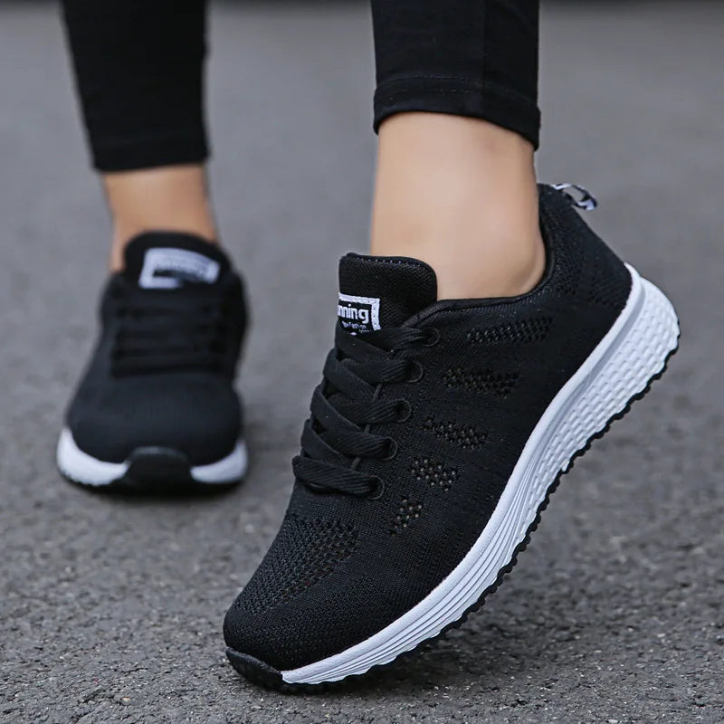 Women Casual Shoes Fashion Breathable Walking Mesh Flat Shoes Sneakers Women 2025 Gym Vulcanized Shoes White Female Footwear