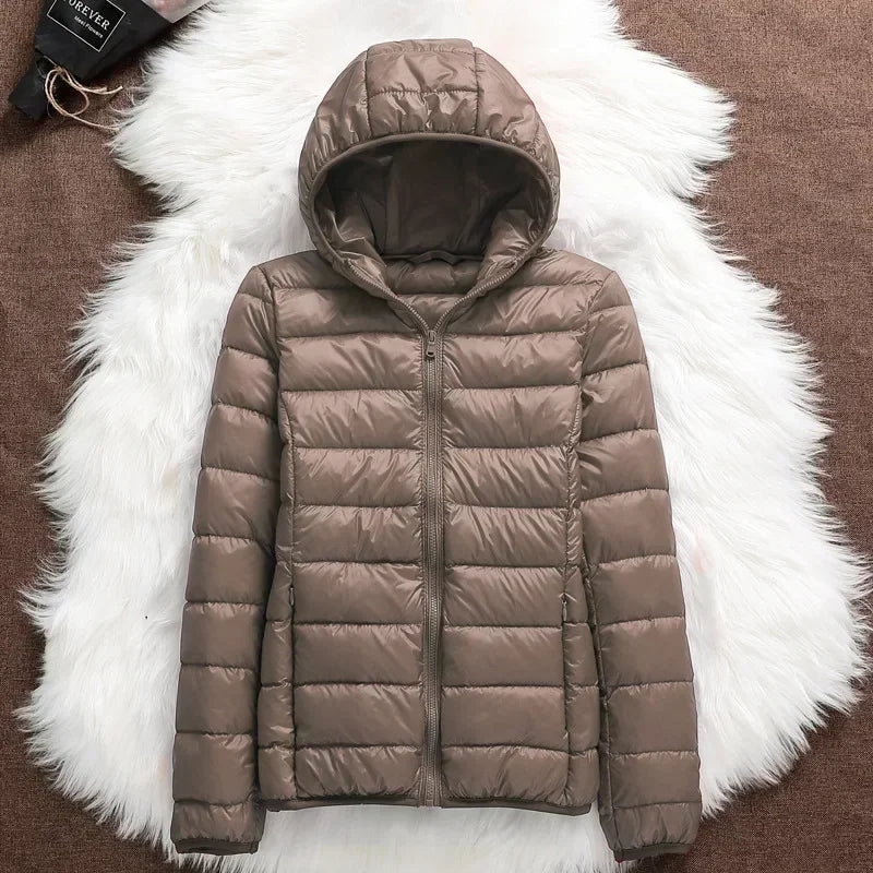 Plus Size 2025 Autumn and Winter New Women Lightweight Puffer Jacket Female Hooded Slim-fit White Duck Down Warm Short Coats