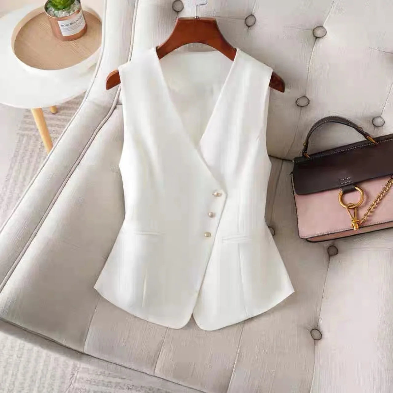 Simple Casual Women's Pure Color Buttoned Vest New Spring 2025 Independent Station Cross-Border Thiened Polyester Fiber