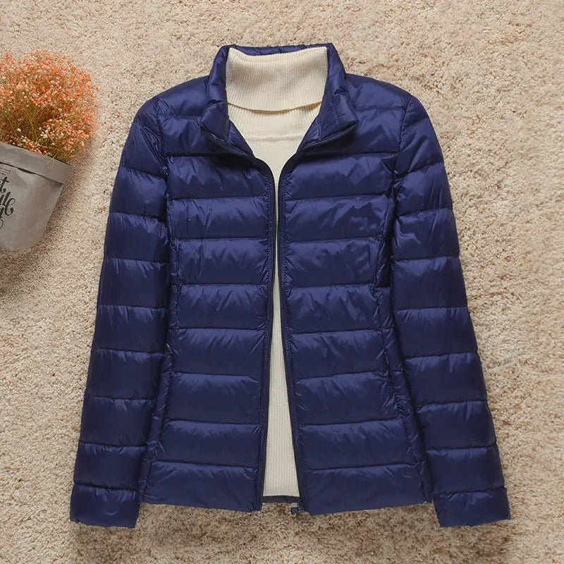 Women‘s Lightweight White Down Jacket Slim Fit Puffer Coat Winter Windproof, Portable Warm Cold Weather Jacket