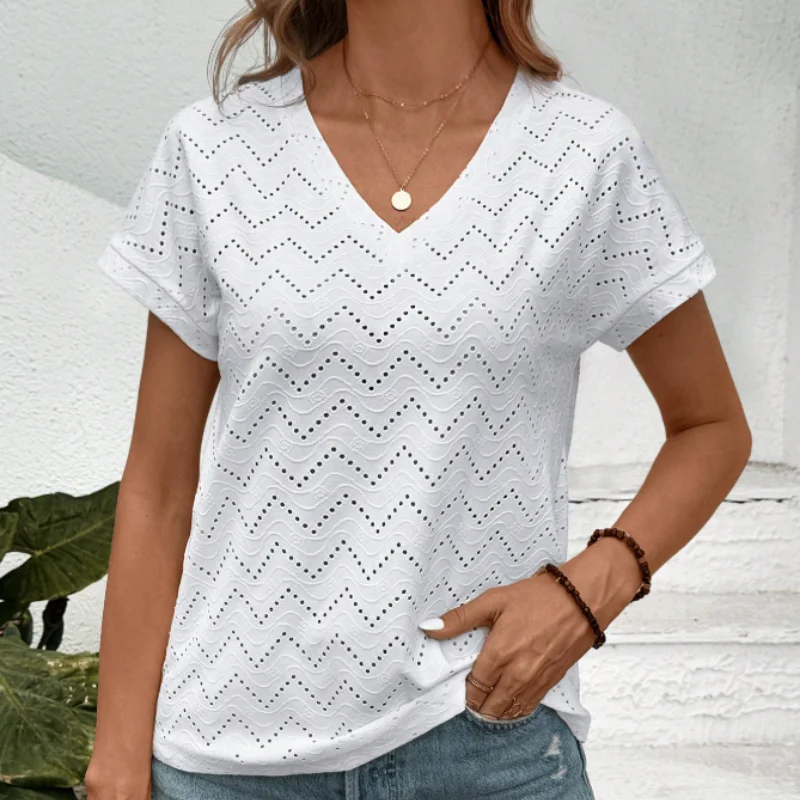 Women's Solid Color V Neck Tee  Casual Short Sleeve T-shirt for Summer  Ladies Clothes for Daily Wear  Top