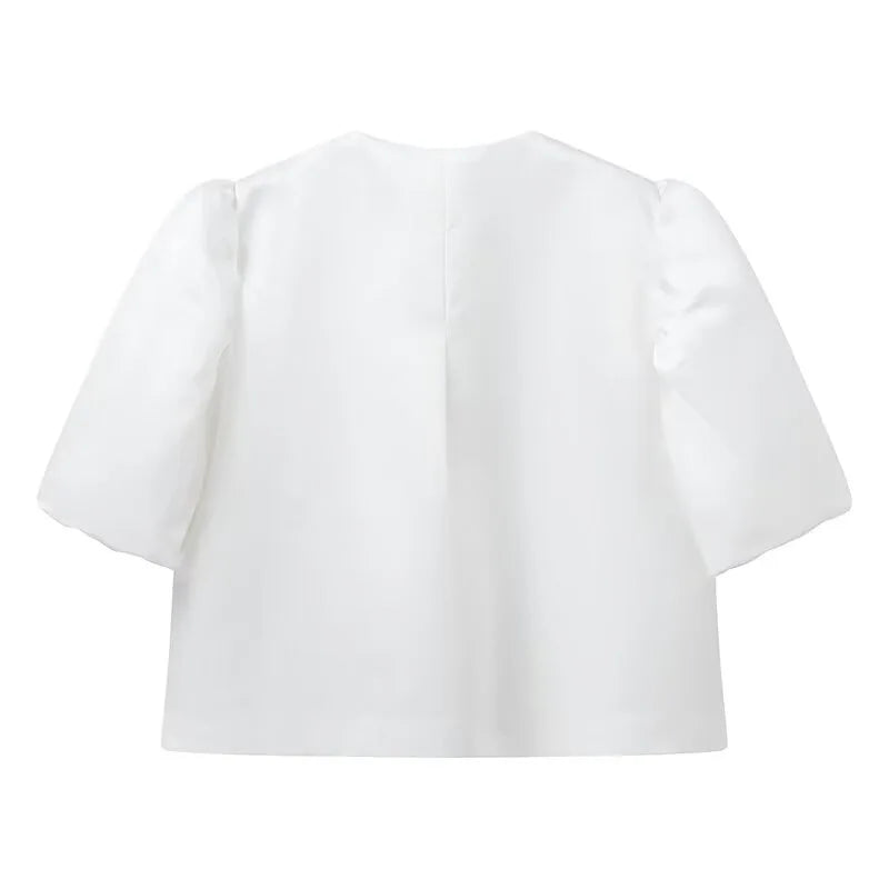 Women's casual satin shirt with puff sleeves, round neck, loose fit and short length, elegant and plain, for spring/summer.