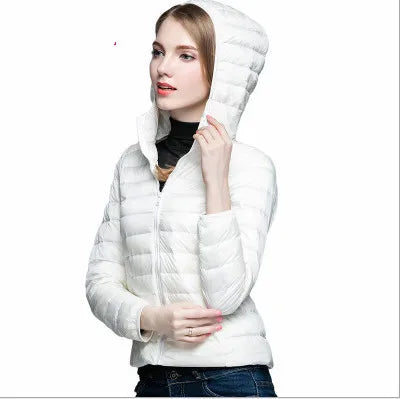 Women Hooded Short Puffer Jackets 2025 New Arrivals 90% White Duck Down Autumn Winter Ultra Lightweight Keep Warm Coats