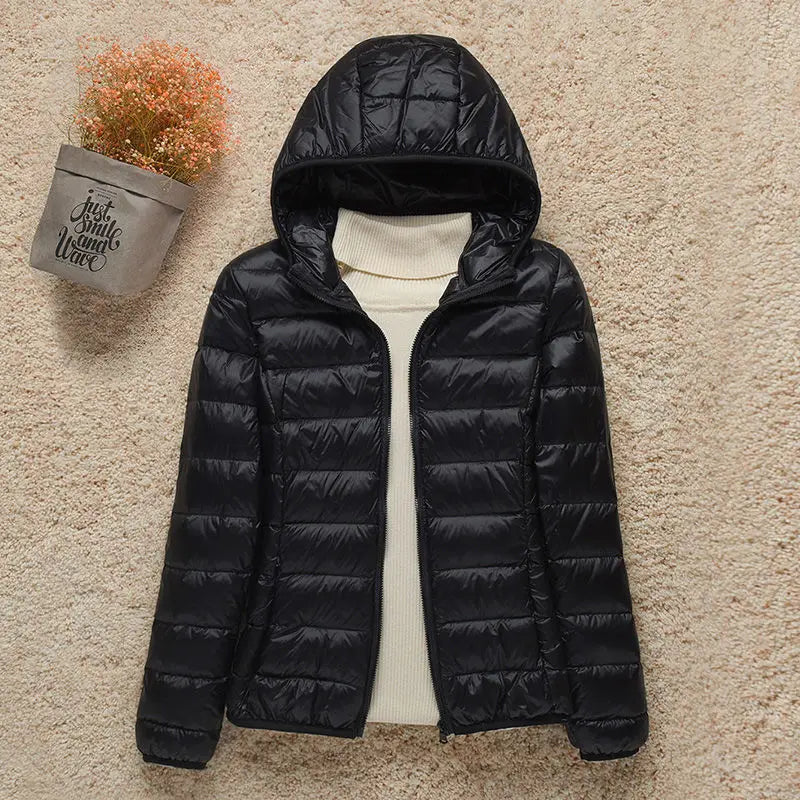 Women‘s Lightweight White Down Jacket Slim Fit Puffer Coat Winter Windproof, Portable Warm Cold Weather Jacket
