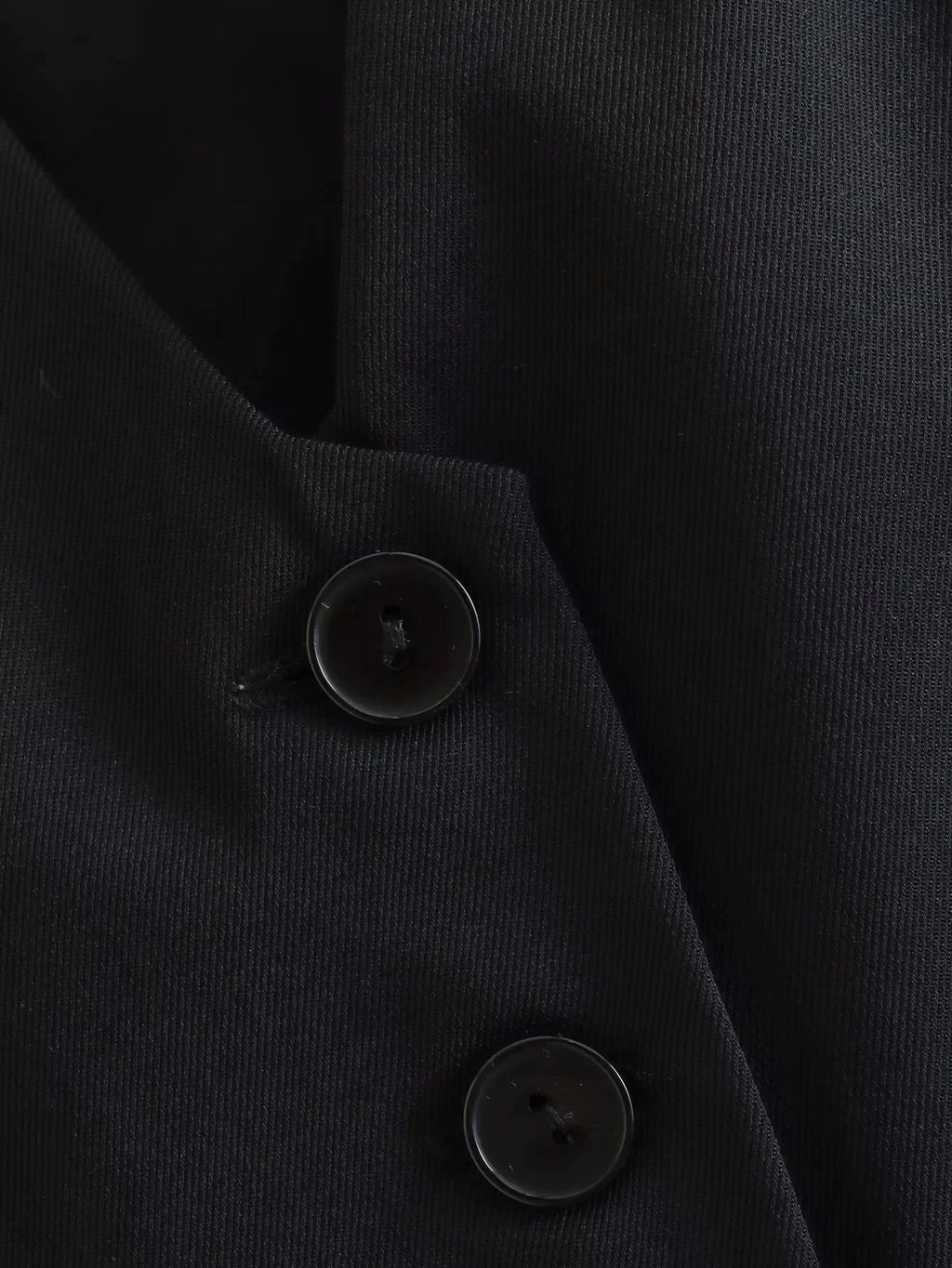 HH Fashion Women Vest Sleeveless Vests for Women Chic V-Neck Single-Breasted Ladies Elegant White Waistcoat Tops