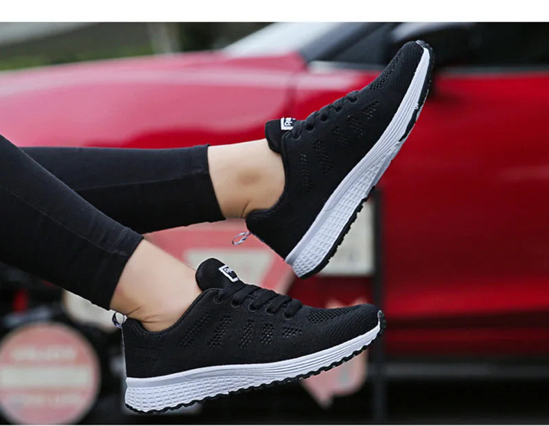 Women Casual Shoes Fashion Breathable Walking Mesh Flat Shoes Sneakers Women 2025 Gym Vulcanized Shoes White Female Footwear