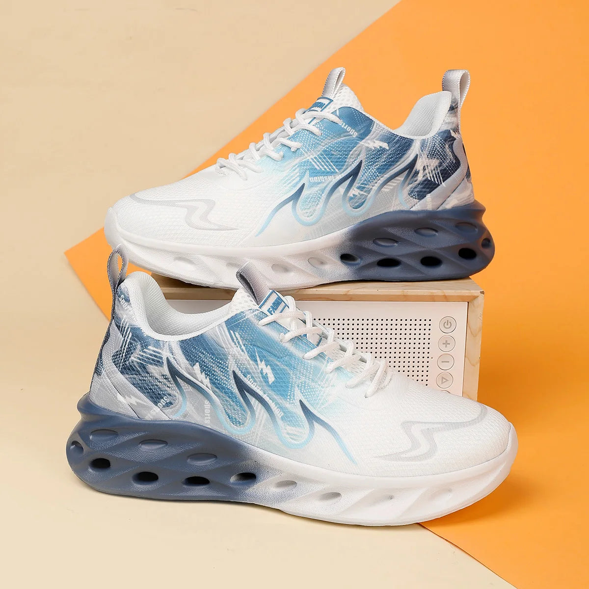 Men Sports Shoes Trendy Breathe Soft Sole Comfort Outdoor Fitness Jogging Shoes Couple Walking Sports Tennis Shoes for Men Women