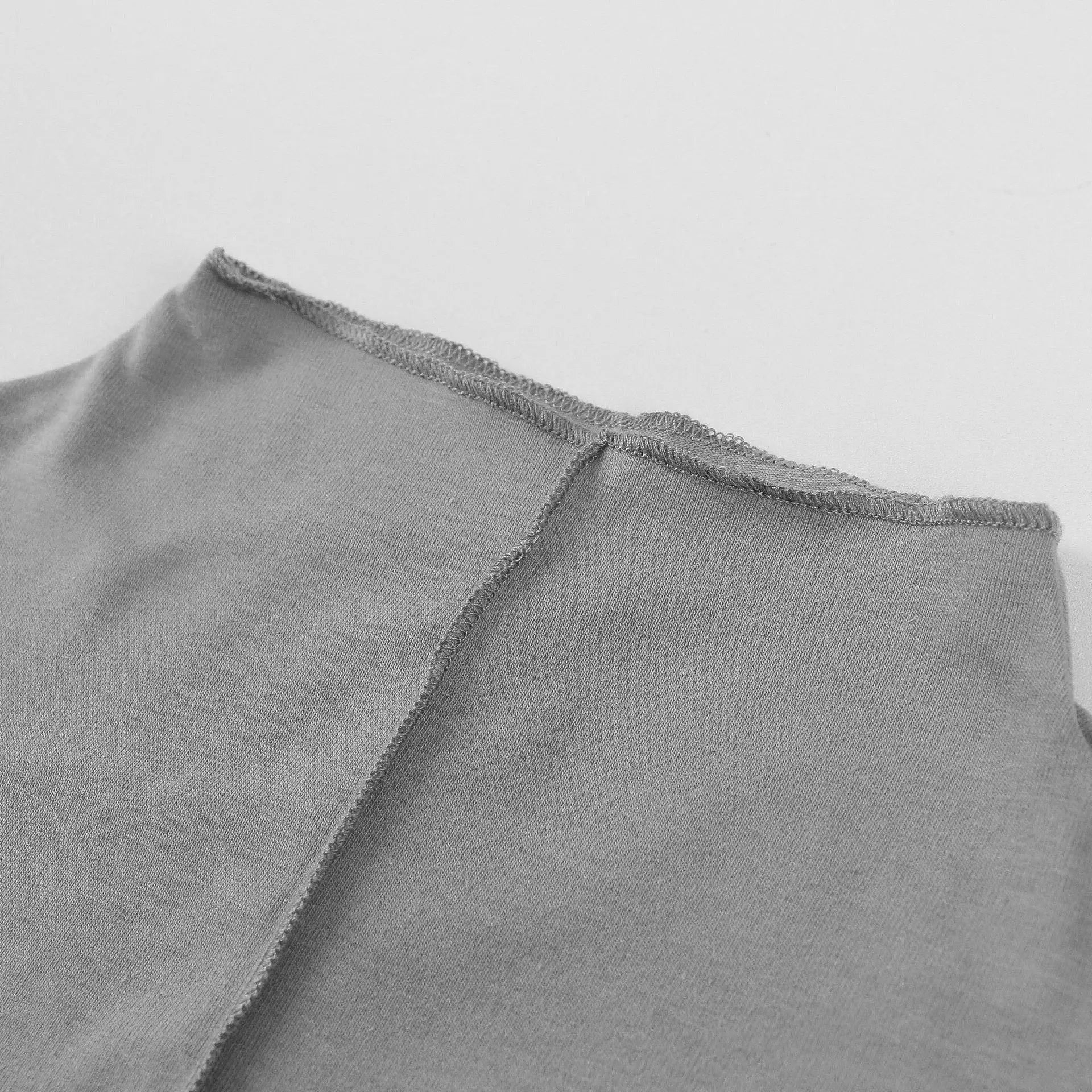 2025 Turtleneck Y2K Long Sleeve T Shirts Women White Autumn Winter Casual Black Basic Gray Sexy Tops 90s Fashion Vintage