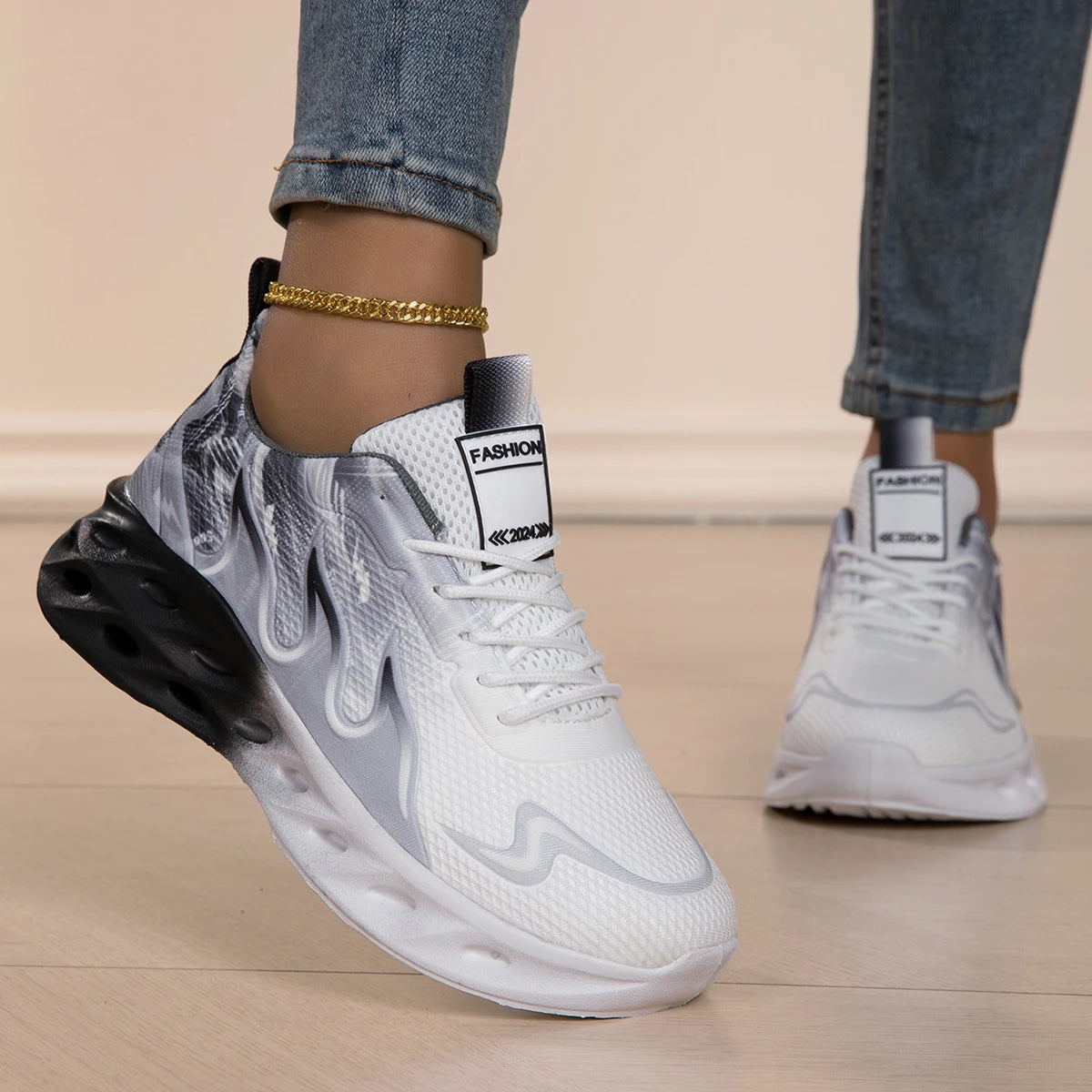 Men Sports Shoes Trendy Breathe Soft Sole Comfort Outdoor Fitness Jogging Shoes Couple Walking Sports Tennis Shoes for Men Women