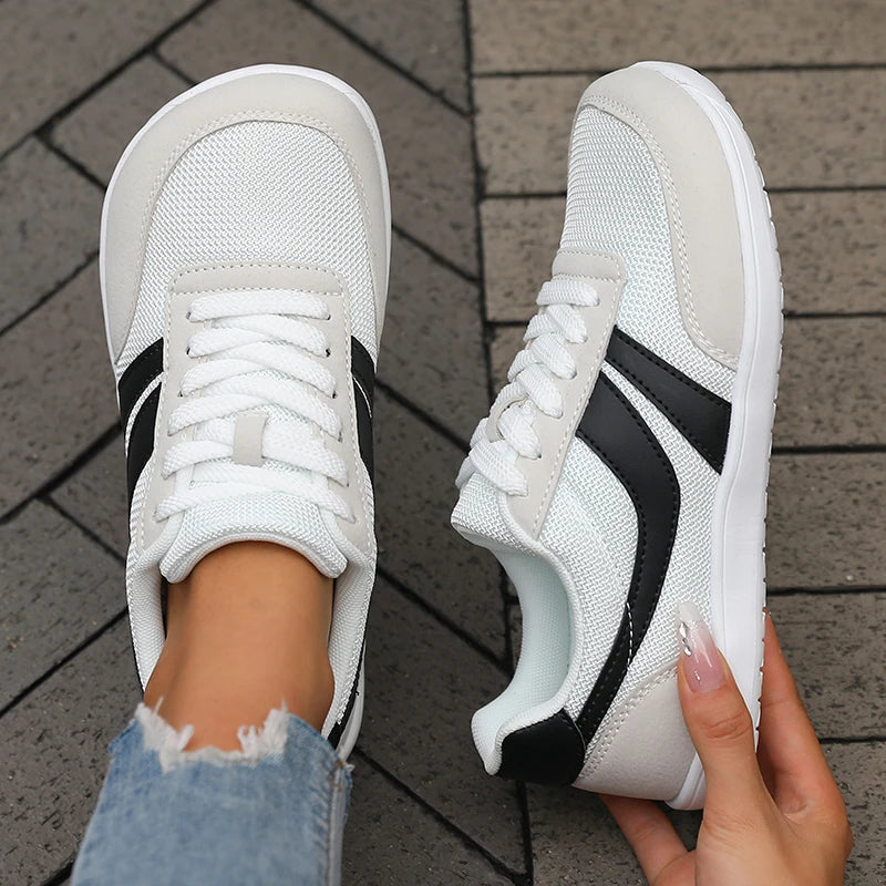 New Wide Toe Women Shoes Casual Versatile Soft Sole Wide Last Shoes Walking Sneakers Breathable Mesh Comfortable Barefoot Shoes