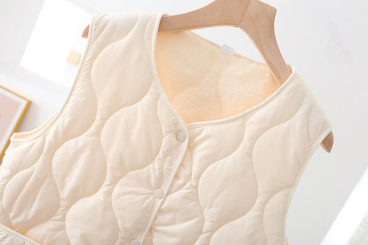 Women's Thickened Warm Vest 2025 Winter New Style Home Wear Outerwear Fleece Lined Non-Bulky V-Neck Casual Style Polyester Fiber