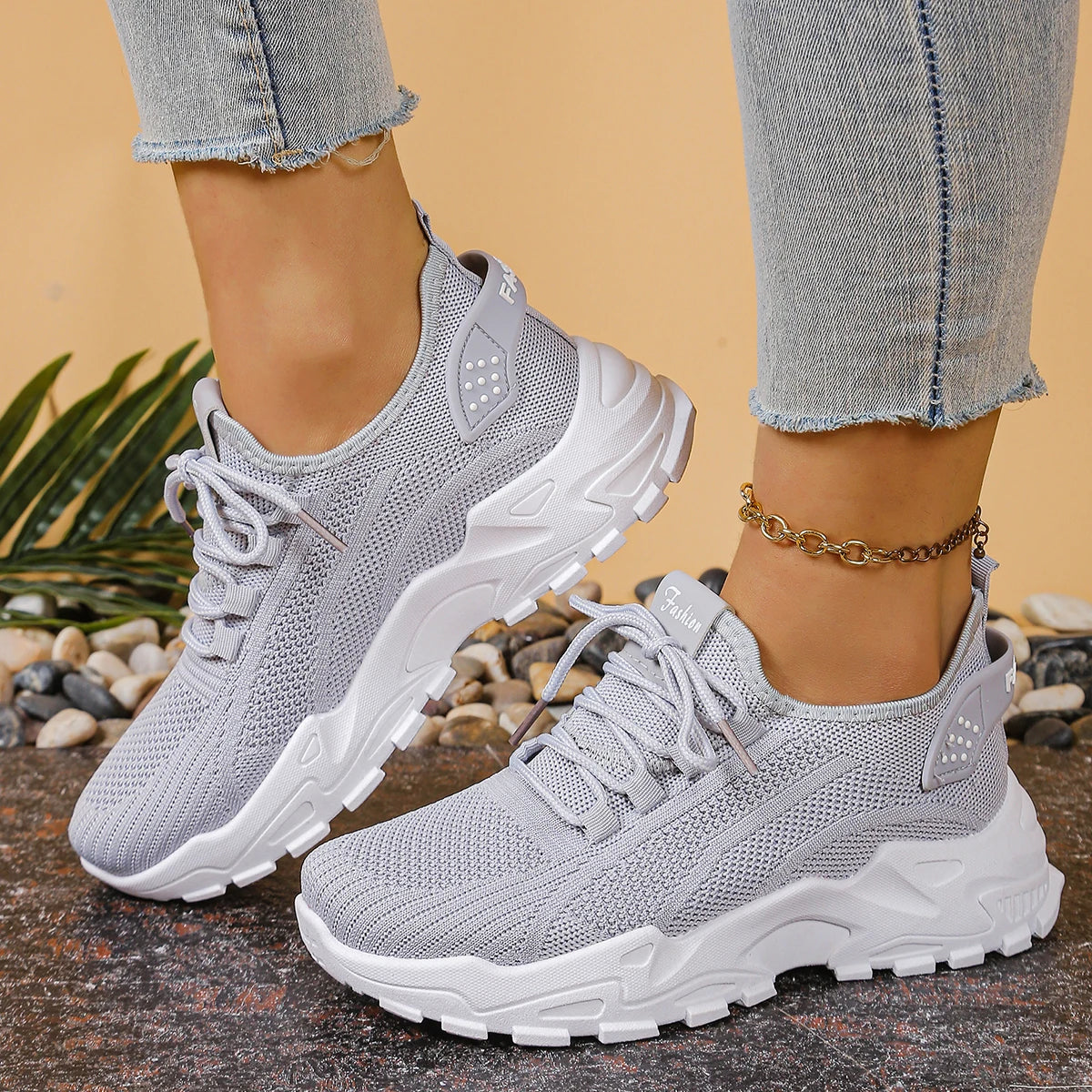 Ladies shoes women's sneakers shoes woman 2025 Solid color increases height and is versatile cheap shoes clearance free shipping