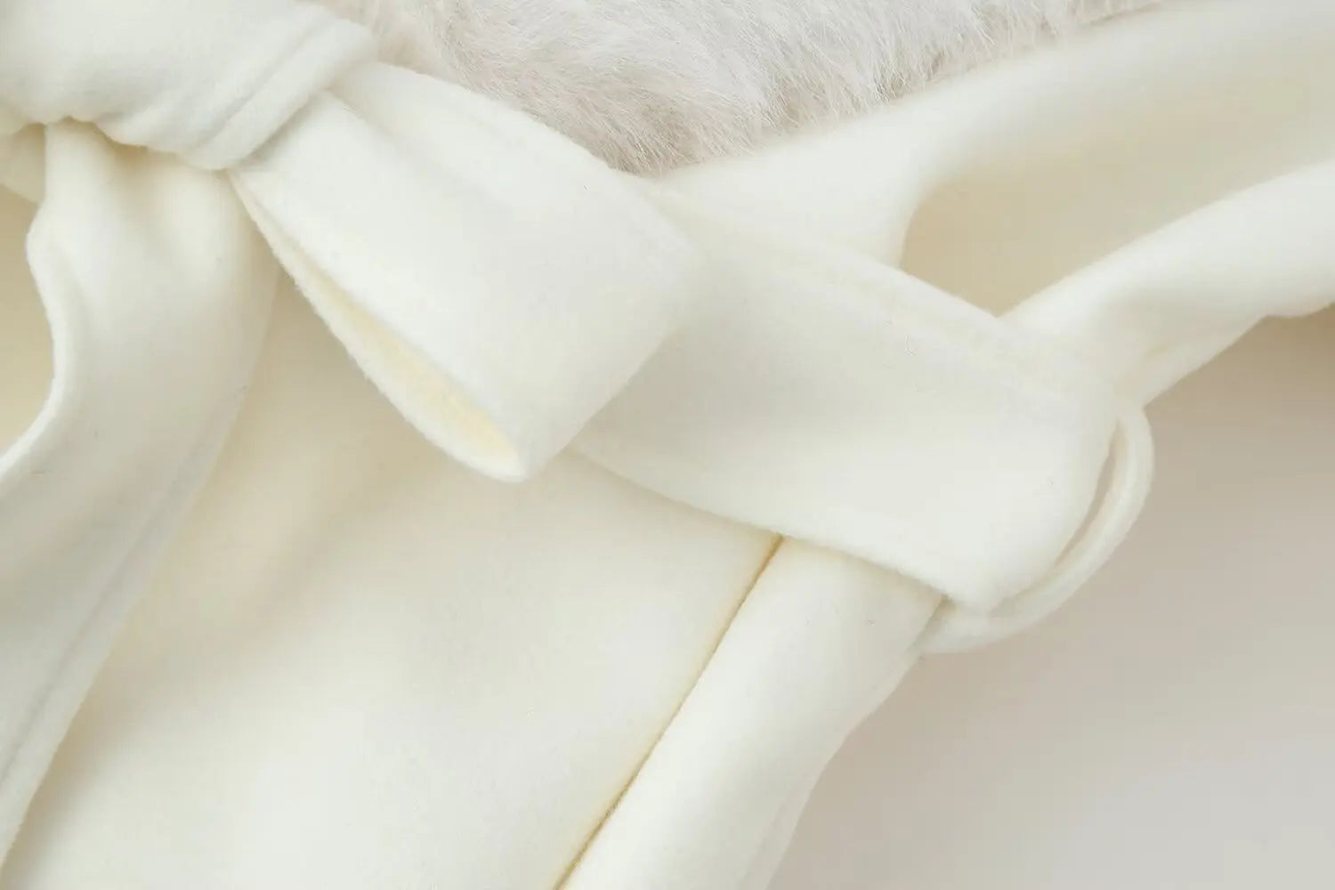 HH New Woman Winter Fashion Versatile Faux Fur Effect Lapel Long Sleeves Belt Long Coat Female Casual Commuting Long Overcoat