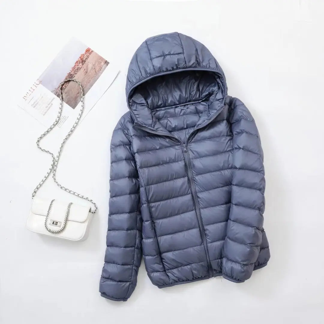 15 Colors Women Hooded Puffer Jackets 2025 New Spring Winter 90% White Duck Down Female Coats Ultralight Packable Casual Parkas
