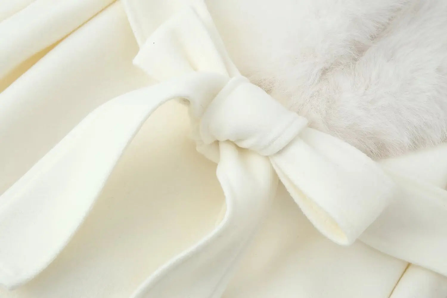 HH New Woman Winter Fashion Versatile Faux Fur Effect Lapel Long Sleeves Belt Long Coat Female Casual Commuting Long Overcoat