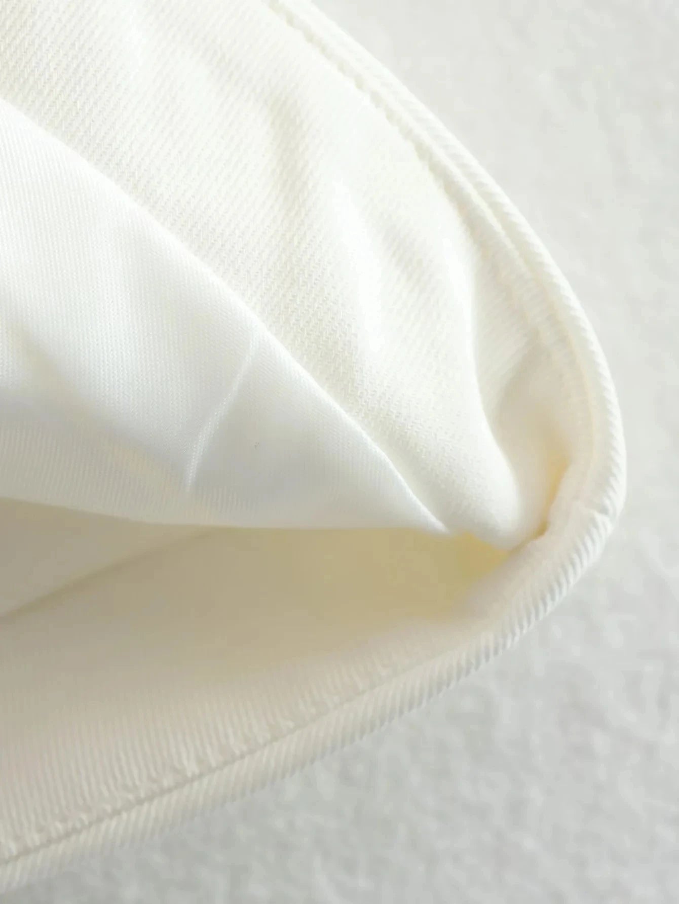 HH Fashion Women Vest Sleeveless Vests for Women Chic V-Neck Single-Breasted Ladies Elegant White Waistcoat Tops