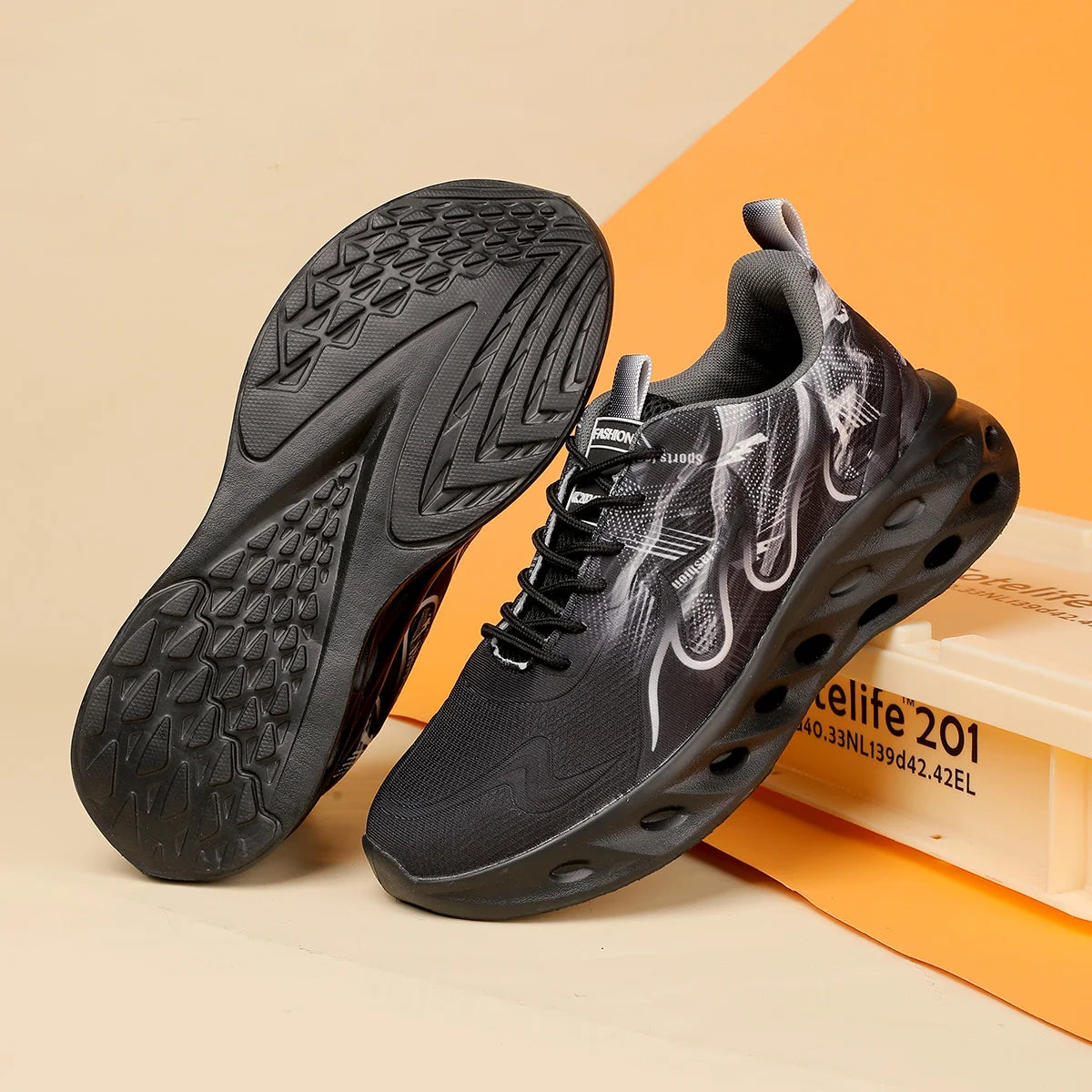 Men Sports Shoes Trendy Breathe Soft Sole Comfort Outdoor Fitness Jogging Shoes Couple Walking Sports Tennis Shoes for Men Women