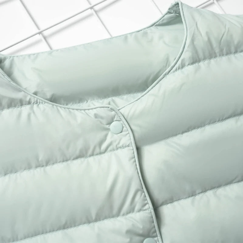 Women Liner Duck Down Jacket O-neck Variable V-neck 2025 New Female Winter Keep Warm Collarless Ultralight Quilted Puffer Coat