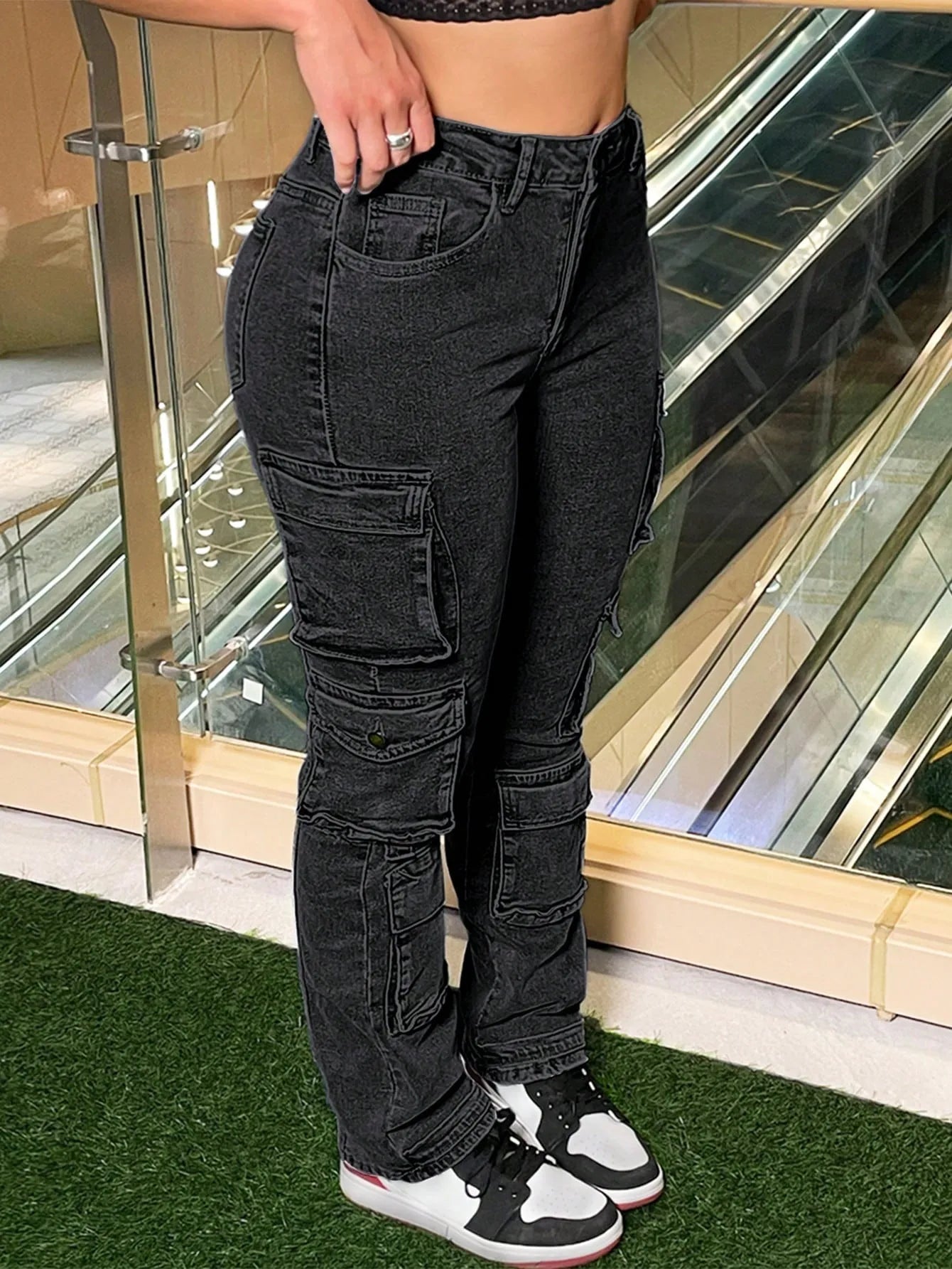 Women Y2K Street Cargo Style Slim-Fit Jeans Stretchy Button Zipper Side Pockets Casual Fashion Comfortable Denim Pants-Black