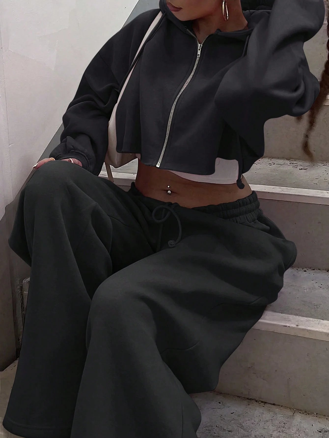 Women Hooded Zip-up Cropped Sweatshirt and Long Pants 2 Piece Sets 2025 Autumn Casual Hoodies Sweatpants Suit Tracksuits